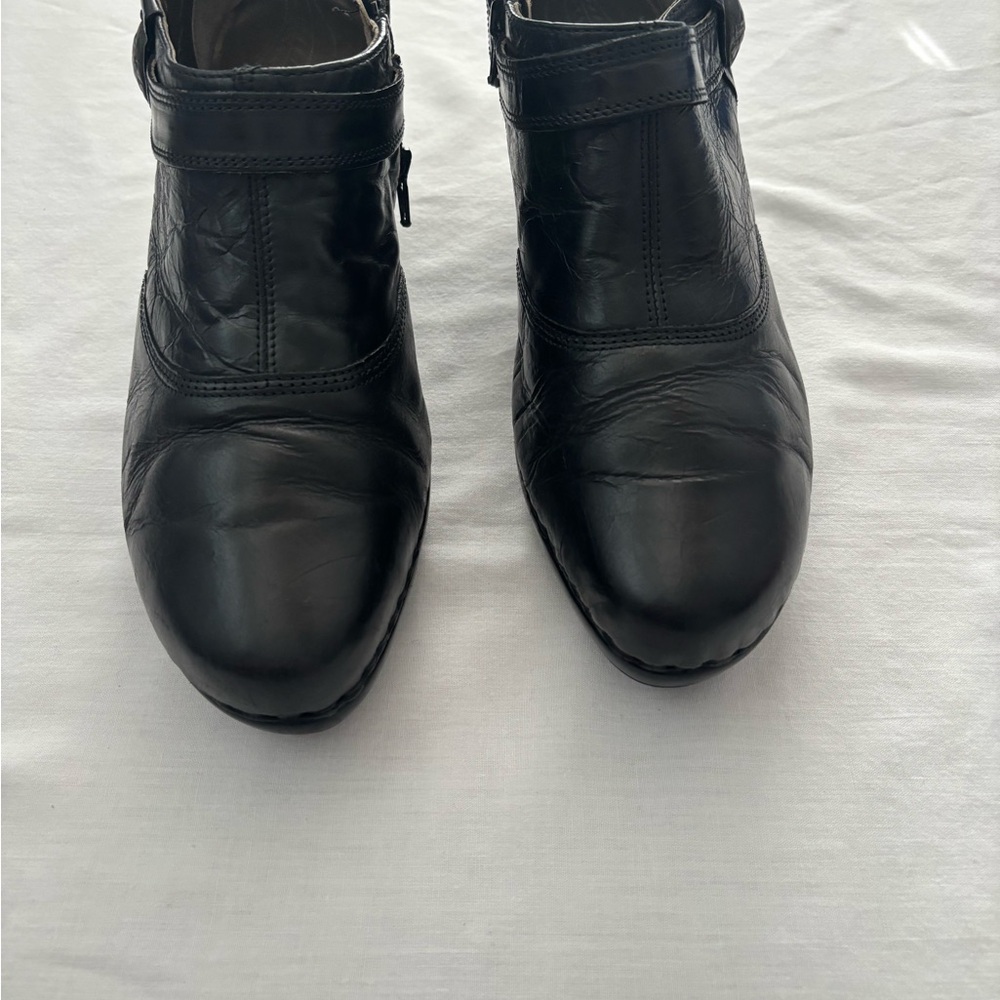 Josef Seibel Black Ankle Booties Size 41  (EU) 10/10.5 (USA) - Picture 5 of 11